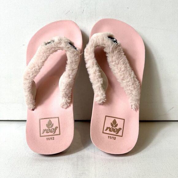 Reef Kids Flat Rubber Thong Pink Sandals Little Girls 11/12 Pink Faux Fur Straps - Picture 4 of 10